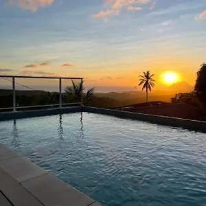 Ferienhaus Les Pameyaque 2 F2 Avec 1 Piscine Et 1 F3 Avec 1 Piscine, Superbe Vue Sur La, Riviere-Salee